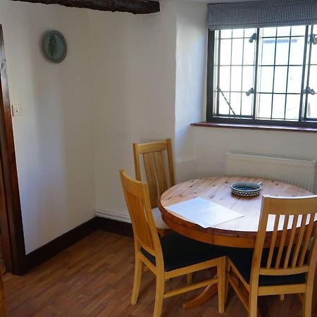 Stunning Historic 2-Bed House In Shaftesbury Villa Екстериор снимка