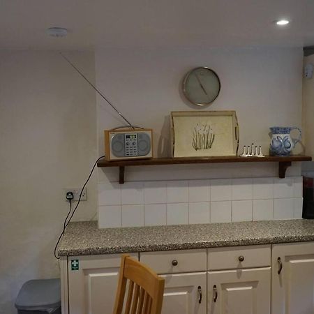 Stunning Historic 2-Bed House In Shaftesbury Villa Екстериор снимка