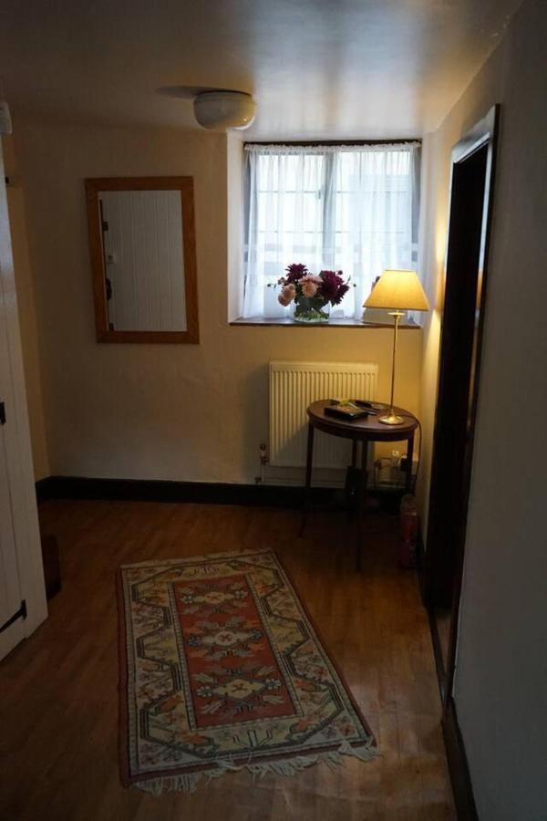Stunning Historic 2-Bed House In Shaftesbury Villa Екстериор снимка