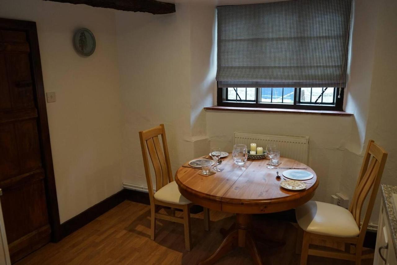 Stunning Historic 2-Bed House In Shaftesbury Villa Екстериор снимка