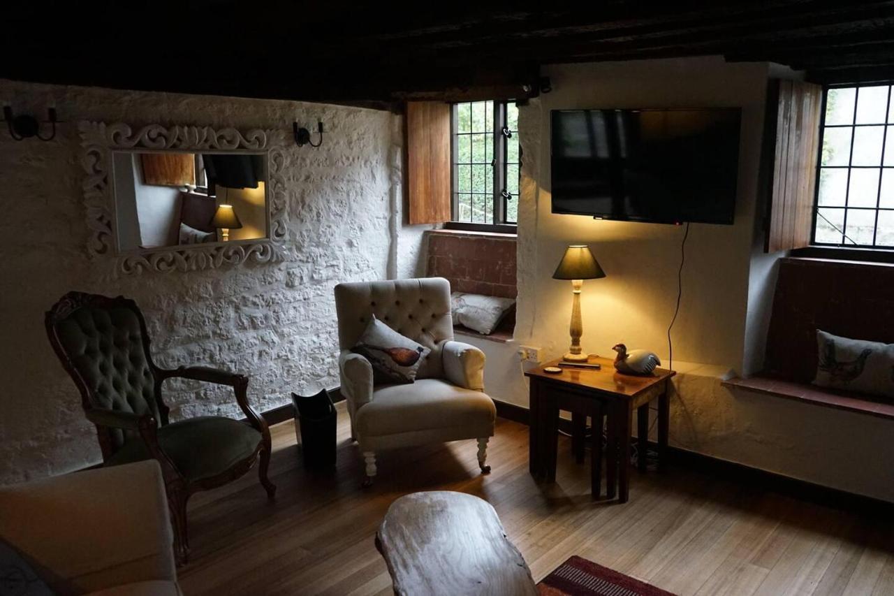 Stunning Historic 2-Bed House In Shaftesbury Villa Екстериор снимка