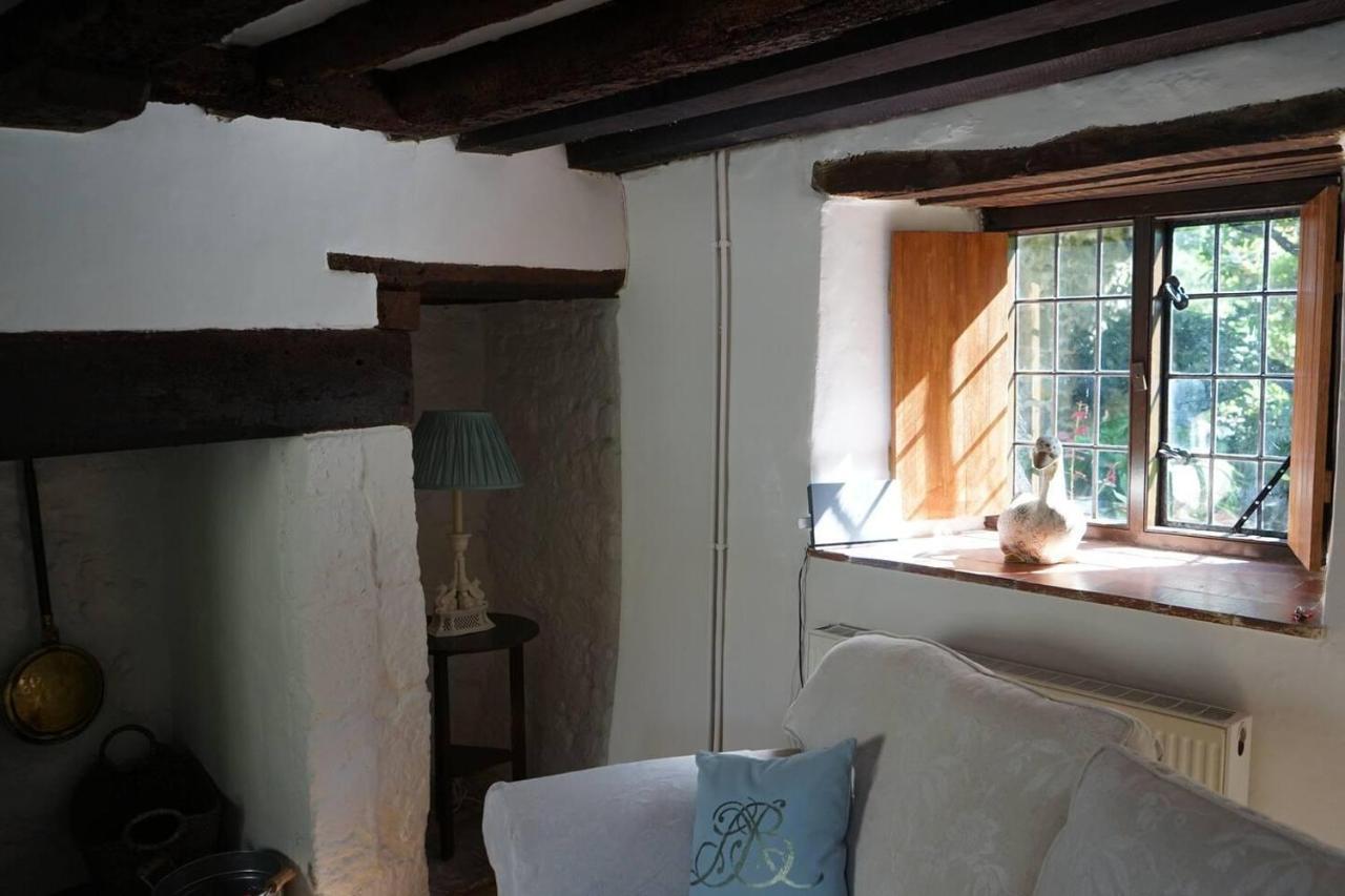 Stunning Historic 2-Bed House In Shaftesbury Villa Екстериор снимка