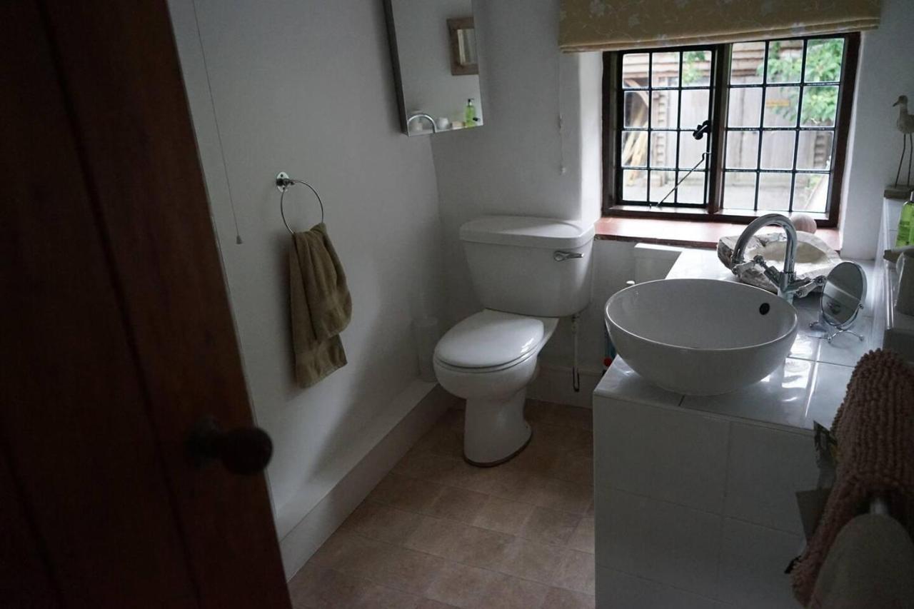 Stunning Historic 2-Bed House In Shaftesbury Villa Екстериор снимка