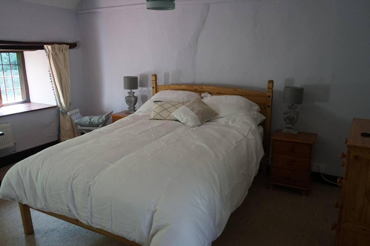 Stunning Historic 2-Bed House In Shaftesbury Villa Екстериор снимка