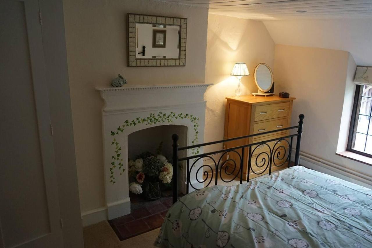 Stunning Historic 2-Bed House In Shaftesbury Villa Екстериор снимка