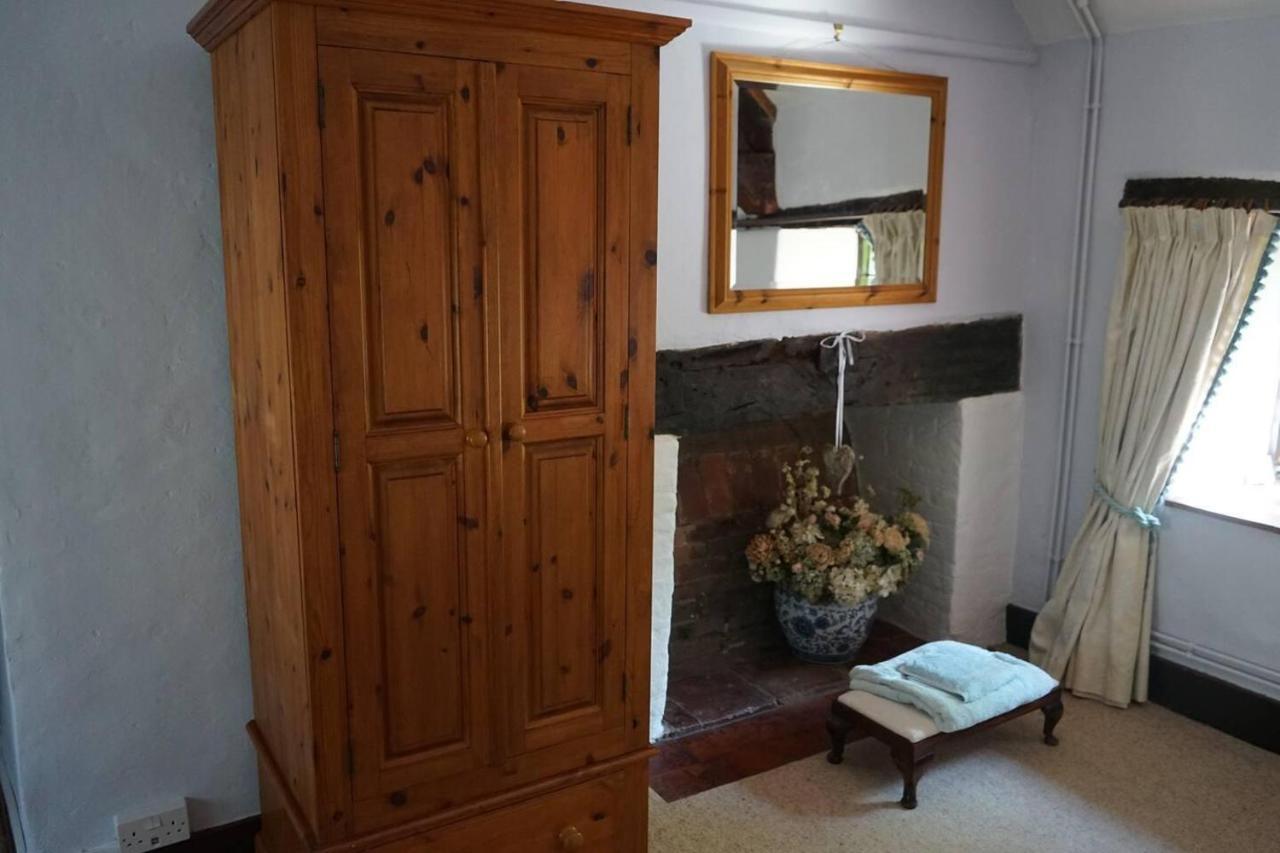 Stunning Historic 2-Bed House In Shaftesbury Villa Екстериор снимка